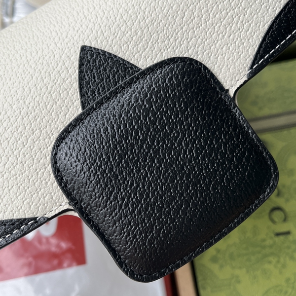 グッチバッグ着用イメージ